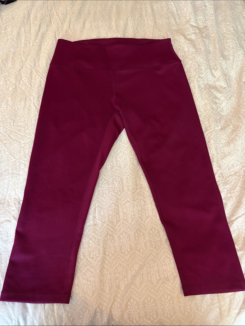 Beverly Hills Polo Club Girls' Maroon Capri Leggings
